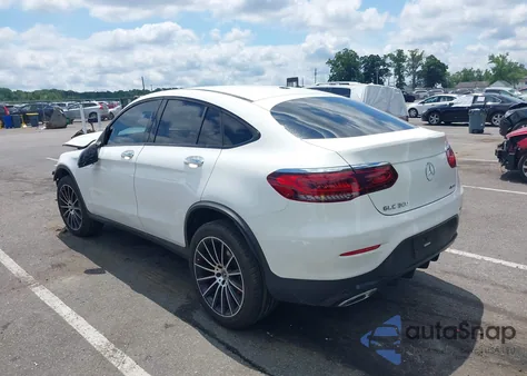 2020 Mercedes-Benz Glc 300 Coupe 4Matic z USA, uszkodzony, nr VIN WDC0J8EB2LF744202